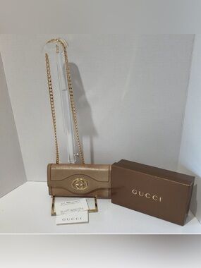 Final Price~Gucci Beige~Bronze Leather Wallet
